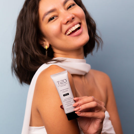 TiZO Photoceutical AM Replenish Lightly Tinted SPF40